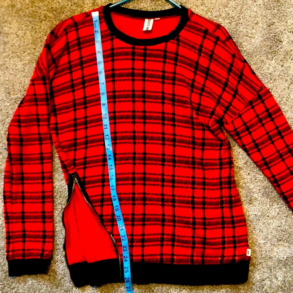 Vans plaid sidezipper detail M lightweight sweater